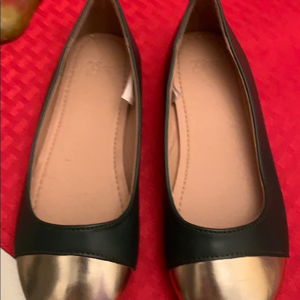 Girl shoes